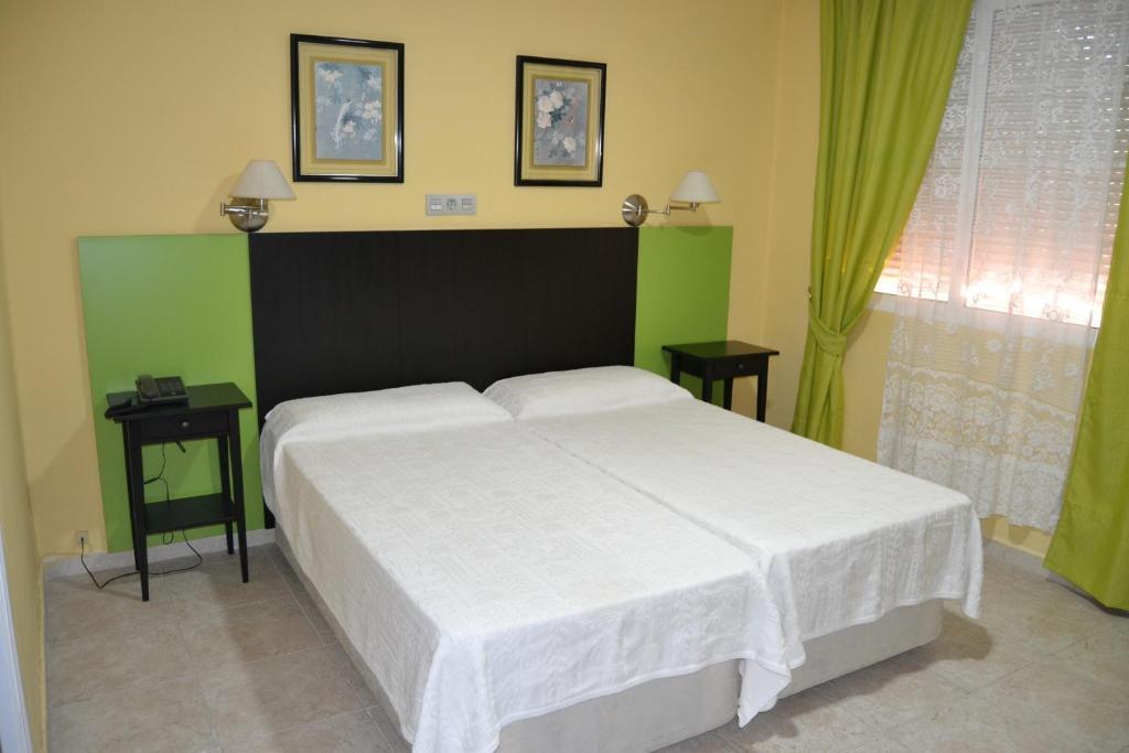 Hotel Miramar La Linea de la Concepcion Bilik gambar