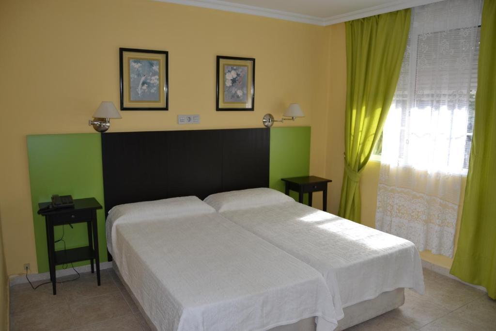 Hotel Miramar La Linea de la Concepcion Bilik gambar